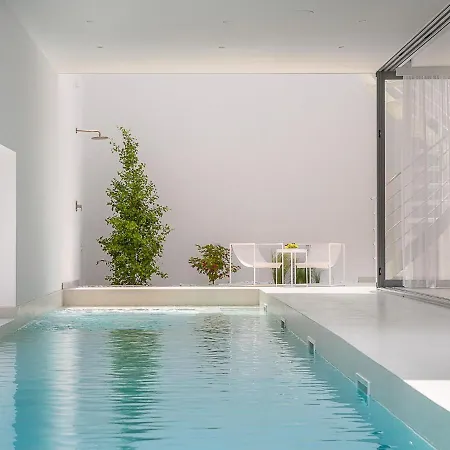 Sunrise: Sea Views And Heated Pool Trogir
