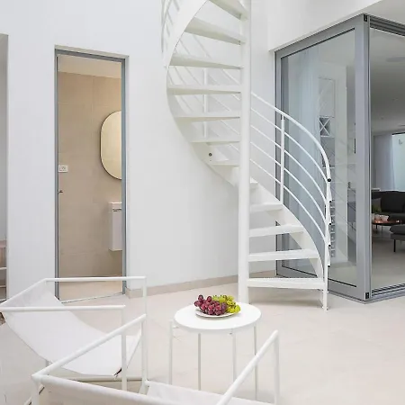 Sunrise: Sea Views And Heated Pool Villa *