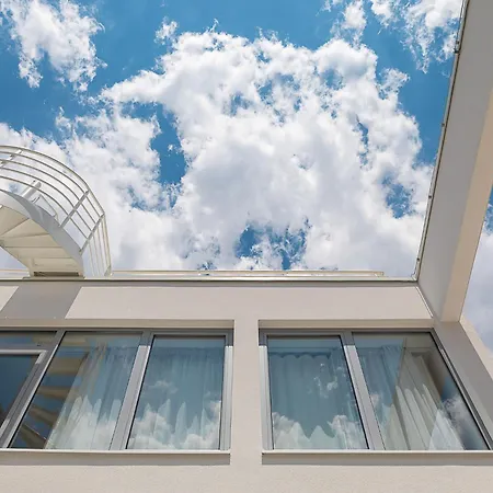 Willa Spectacular 4 Bedrooms Sunrise Breath-taking *